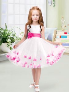 Cute White Flower Girl Dress Wedding Party with Appliques and Belt Scoop Sleeveless Zipper