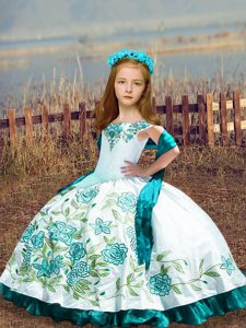 Fashionable Off The Shoulder Sleeveless Lace Up Little Girls Pageant Dress Wholesale White Satin