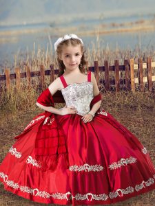 Satin Straps Sleeveless Lace Up Beading and Embroidery Pageant Gowns For Girls in Coral Red