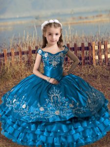 Floor Length Blue Child Pageant Dress Off The Shoulder Sleeveless Lace Up