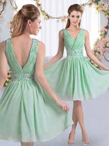 Apple Green Sleeveless Beading Knee Length Quinceanera Court Dresses