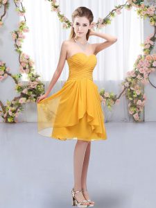 Customized Knee Length Empire Sleeveless Gold Dama Dress for Quinceanera Lace Up