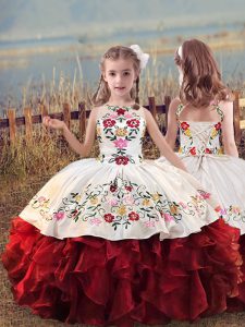 White And Red Organza Lace Up Scoop Sleeveless Floor Length Little Girls Pageant Gowns Embroidery and Ruffles