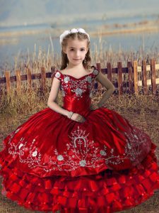 Red Satin and Organza Lace Up Off The Shoulder Sleeveless Floor Length Little Girls Pageant Gowns Embroidery and Ruffled Layers