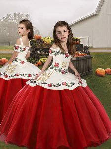 Red Ball Gowns Embroidery Pageant Gowns For Girls Lace Up Sleeveless Floor Length