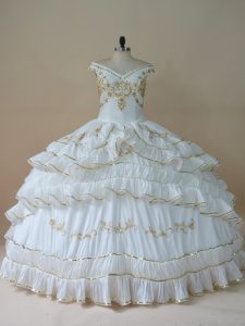 Hot Selling White Sleeveless Beading and Embroidery Floor Length 15 Quinceanera Dress