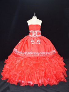 Floor Length Lace Up Quince Ball Gowns Red for Sweet 16 and Quinceanera with Embroidery and Ruffles