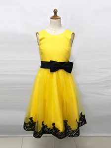 Colorful Sleeveless Tulle Tea Length Zipper Flower Girl Dresses for Less in Yellow with Lace and Belt