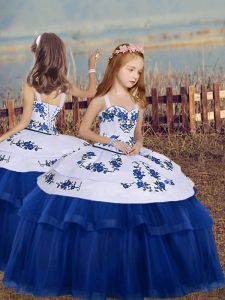 Tulle Straps Sleeveless Lace Up Embroidery Little Girls Pageant Gowns in Blue