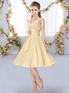 Glittering Hand Made Flower Quinceanera Court of Honor Dress Champagne Lace Up Sleeveless Knee Length