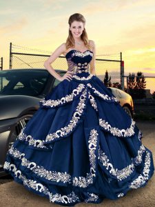 Half Sleeves Embroidery Lace Up Sweet 16 Quinceanera Dress