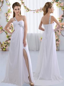 Deluxe White Lace Up Court Dresses for Sweet 16 Beading Sleeveless Brush Train