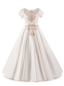 Popular Floor Length White Little Girls Pageant Gowns Satin Short Sleeves Appliques