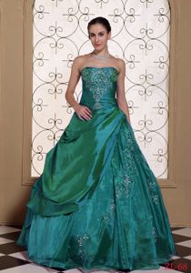 Ruching Dress for Quinceaneras with Apron Front with Embroidery