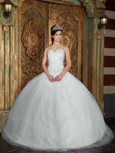 White Ball Gown Tulle Overlay Quinceanera Dress Decorated Appliques