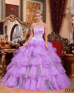 Plus Size New Style Lilac Ruffled Beaded Sweet 15 Dresses