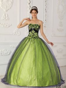 Black and Spring Green Quinceanera Party Dress with Appliques