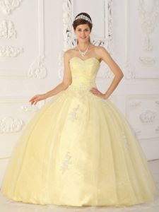 Light Yellow Sweetheart Taffeta and Organza Quince Dresses
