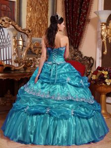 Desirable Teal Organza Dresses for a Quinceanera with Appliques ...