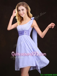 Adorable One Shoulder Sleeveless Dama Dress Mini Length Ruching and Hand Made Flower Lavender Chiffon