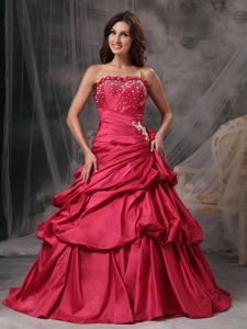 Red Strapless Appliques Dresses for Quinceanera with Floor-length