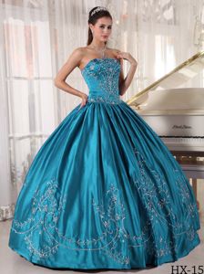 Teal Strapless Ball Gown Quinceanera Gown Dress with Embroidery