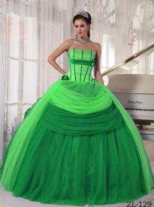 Fading Green Strapless Pleated Hand Made Flowers Quince Gowns