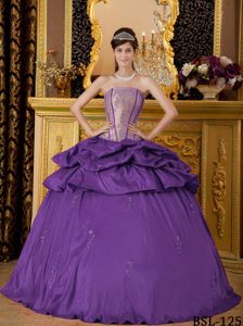 Elegant Purple Strapless Beading and Pick-ups Sweet Sixteen Dresses