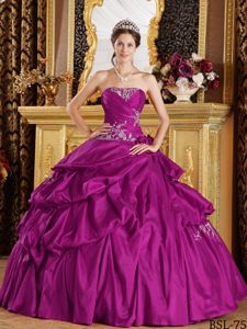 Fuchsia Strapless Appliques Pick-ups and Pleats Dress for Quince