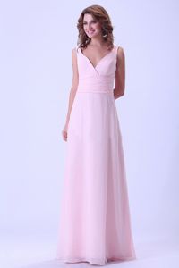 Baby Pink Chiffon Dama Quince Dress with Pleat in V-neck
