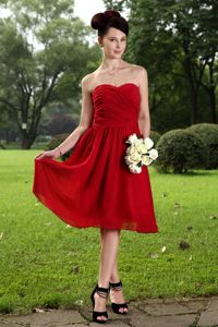 Red Empire Sweetheart Knee-length 15 Dresses For Damas with Pleats