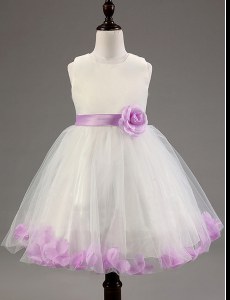 Square Sleeveless Toddler Flower Girl Dress Knee Length Beading and Hand Made Flower White and Lavender Tulle
