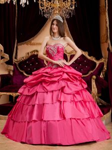 Coral Red Pick-ups Sweetheart Dresses for Sweet 15 with Appliques