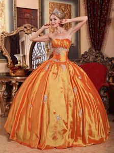 Eye-catching Orange Strapless Appliques Pleated Dresses for 15