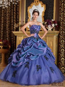 Latest Appliques Strapless Quinceanera Party Dresses with Pick-ups