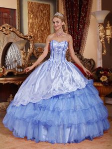 Taffeta and Organza Embroidery Dresses for a Quince on Discount