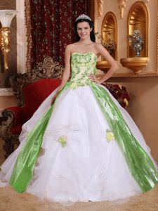 White Quinceanera Gowns with Appliques and Hand Made Flowers