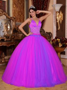 Taffeta and Tulle Beading Waist V-neck Ball Gown Dress for Quince