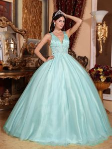 V-neck Ball Gown Quince Dresses with Beading Waist