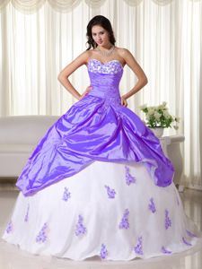 Light Purple and White Sweetheart Pick-ups Appliques Dress Quince