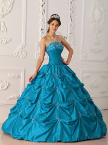 Teal Ball Gown Pick-ups Dresses for a Quinceanera with Appliques
