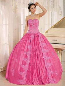 Wholesale Sweetheart Appliqued Hot Pink Sweet Sixteen Dresses