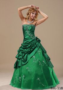 Strapless Green Quinces Dress with Embroidery and Pick Ups