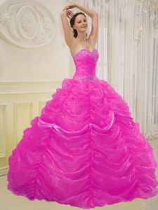 2014 Ball Gown Sweetheart Beaded Hot Pink Quinceanera Gown