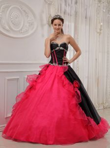 Special Appliqued Red and Black Quinceanera Gown Dresses