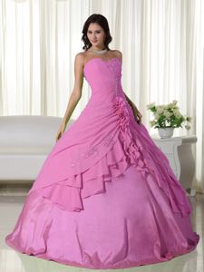 Rose Pink Sweetheart Beaded Floor-length Sweet Sixteen Dresses