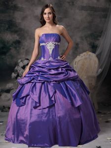 Ball Gown Pick Ups Strapless Appliqued Purple Quinces Dresses