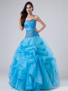 Sweetheart Fitted Blue Quinceanera Gowns Dress with Embroidery