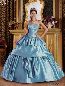Unique Strapless Ruche and Appliques Sweet 15 Dress with Ruffles