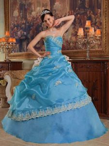Beautiful Aqua Blue Sweet 15 Dresses with Appliques and Ruches